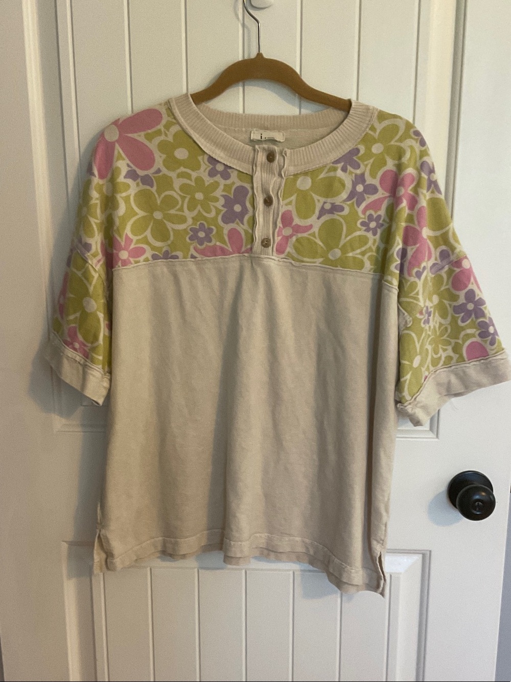 Cream Floral-Accent Henley Sweatshirt with Pink & Lime Details